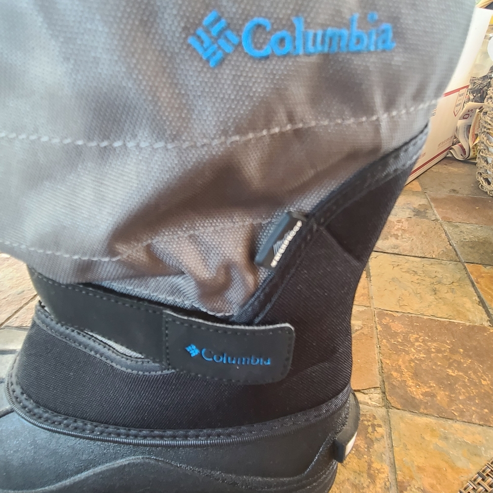 Columbia Powerbug plus snow boots kids size 3